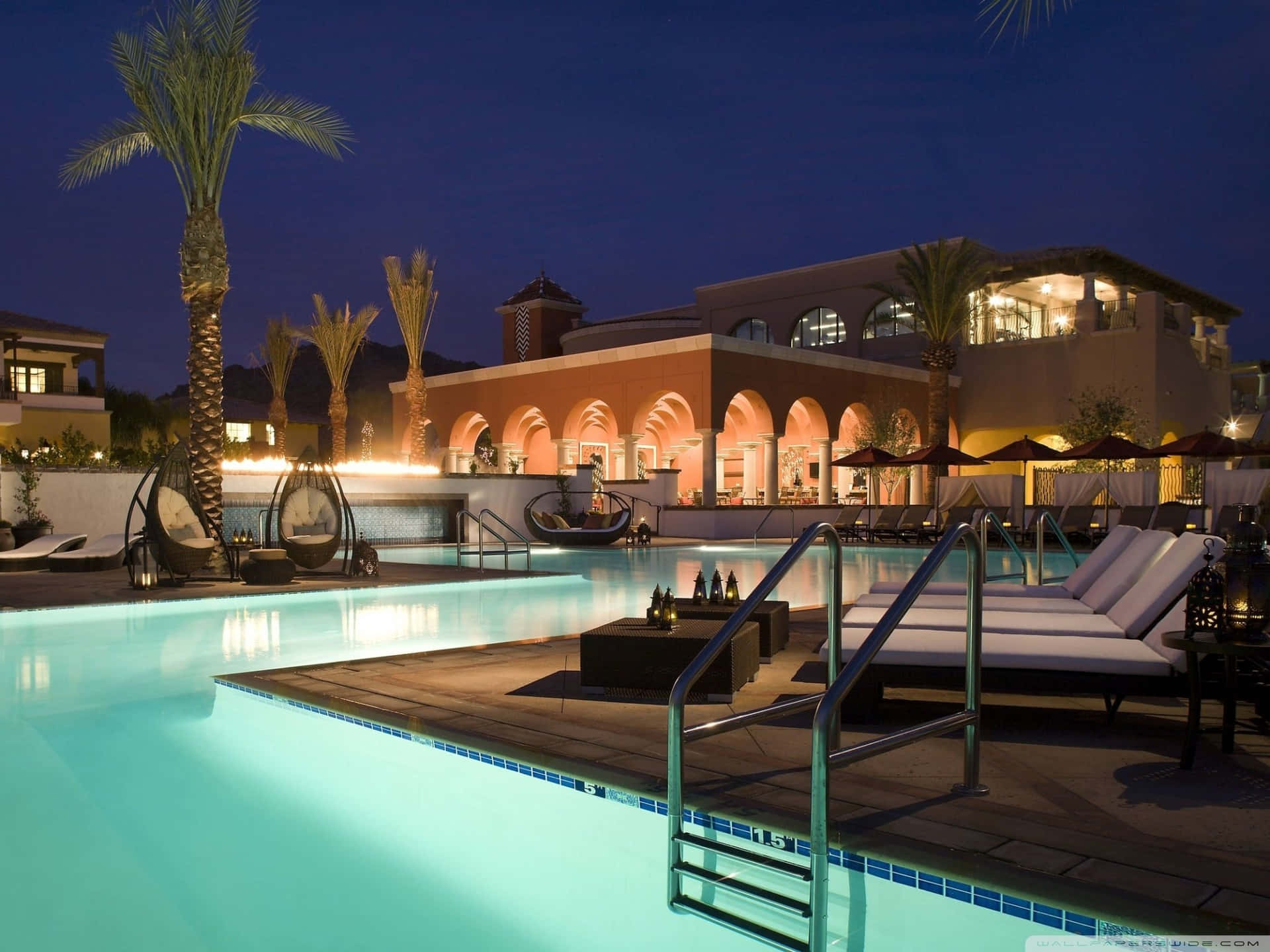 Extravagant House With Big Pool Background