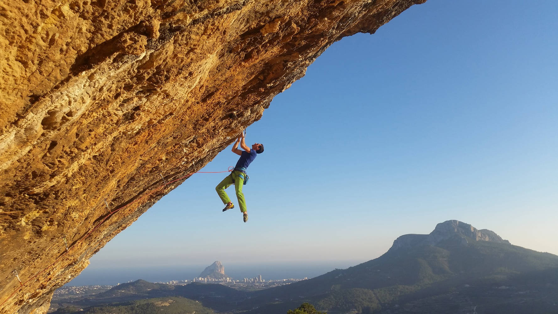 Extreme Solo Sport Climbing Background