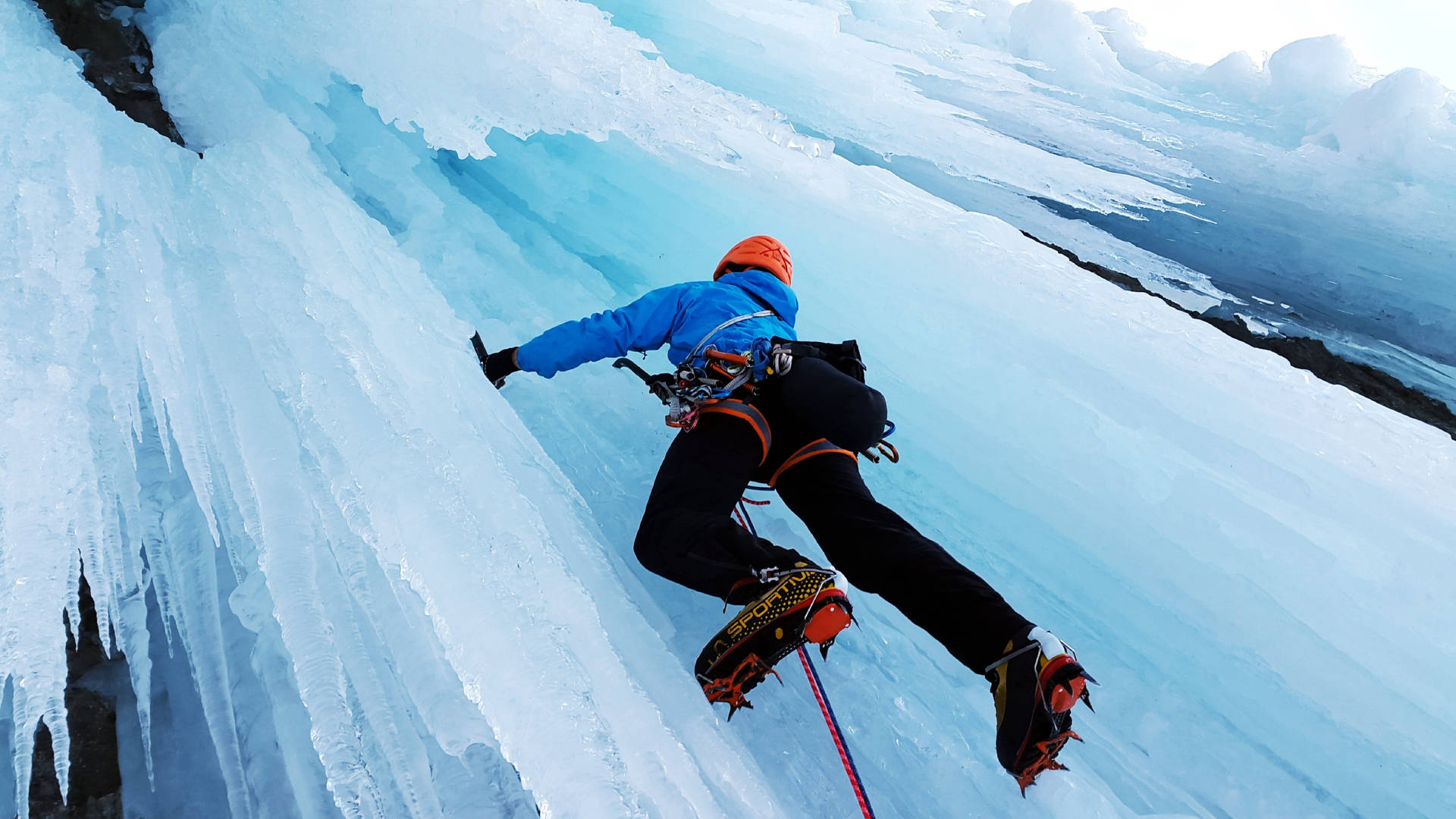 Extreme Sports Ice Climbing