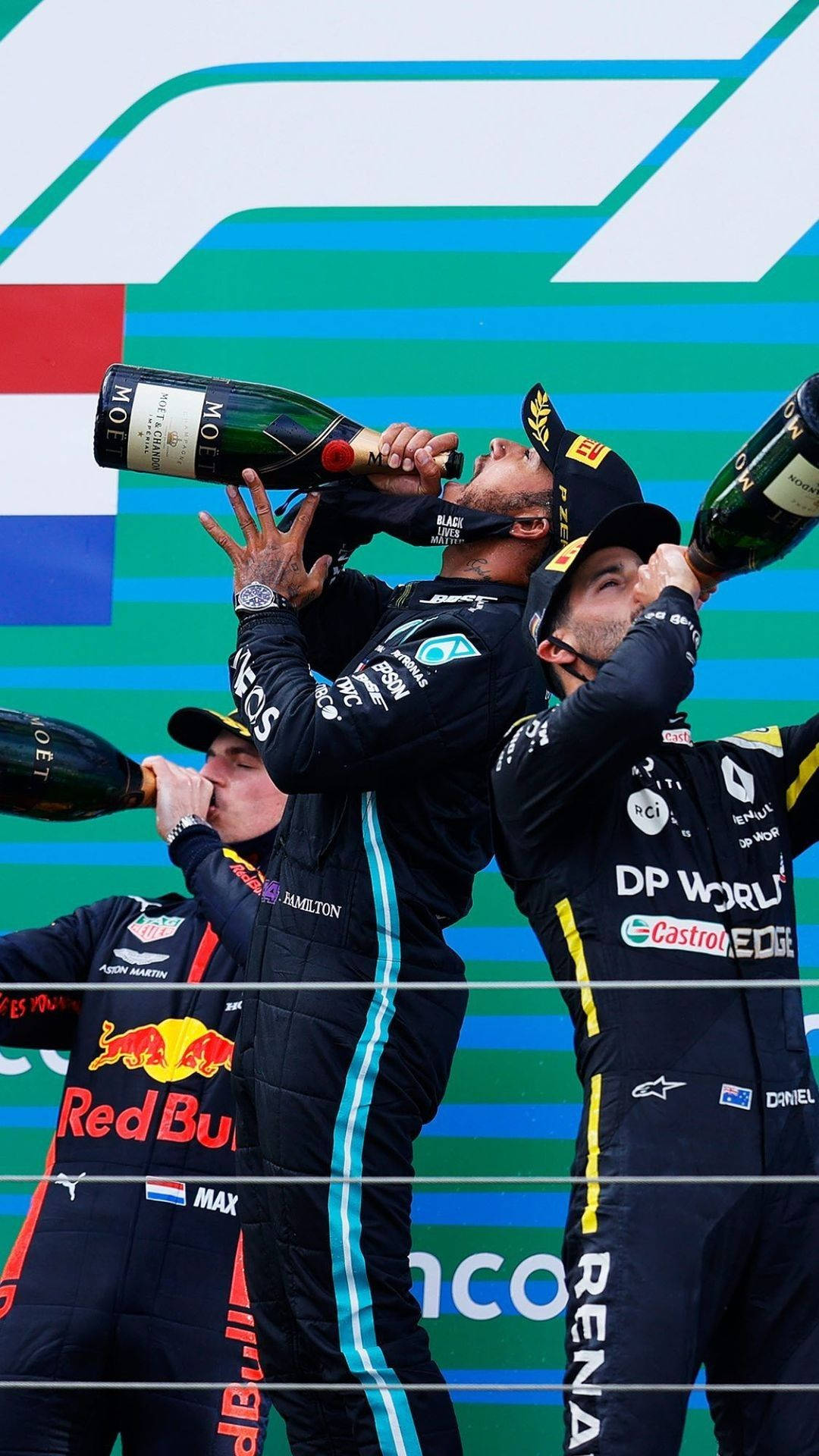 F1 Drivers Champagne Celebration Iphone Background