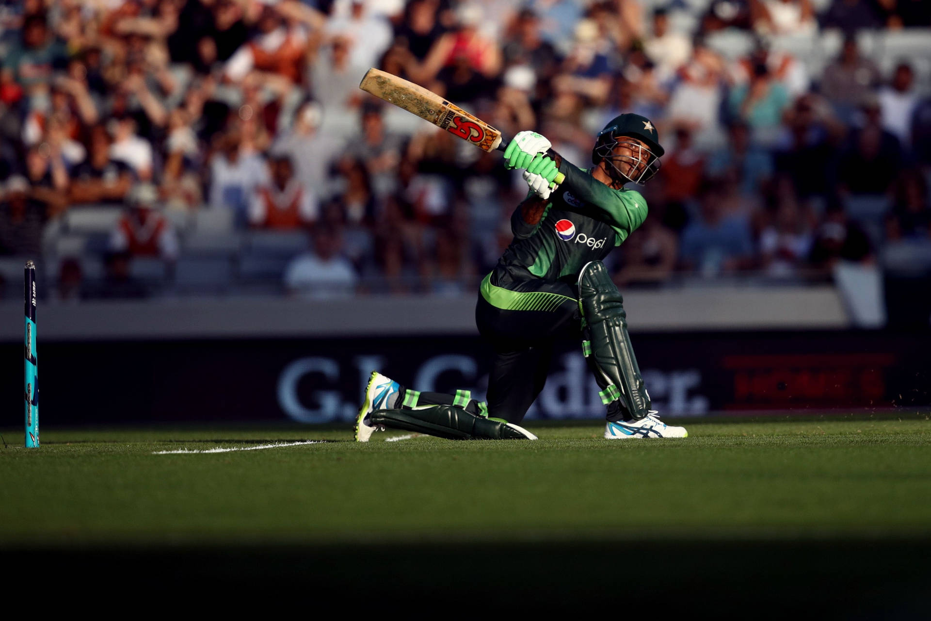 Fakhar Zaman Kneeling Strike Background