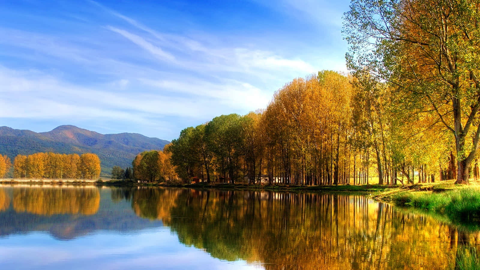 Fall Lake With Trees And Mountain Landscape Background