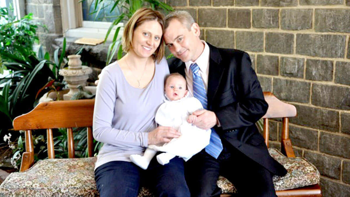 Family Portraitwith Newborn Background