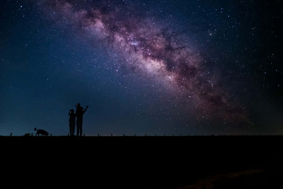 Family Visible Sky Streak