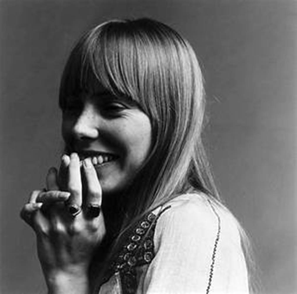 Famous Singer-songwriter Joni Mitchell Portrait