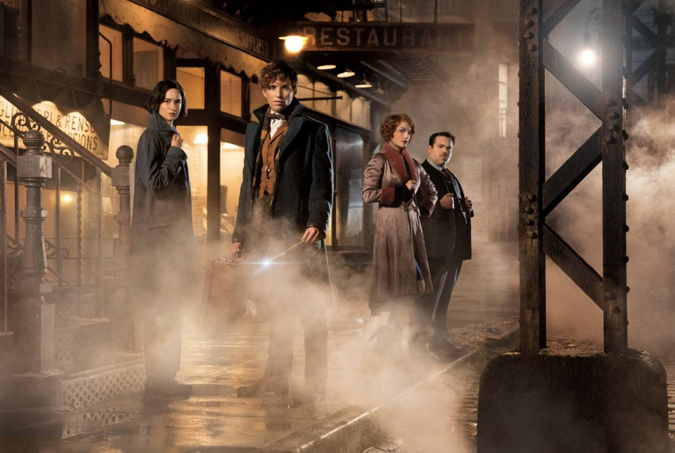 Fantastic Beasts And Where To Find Them Smoking New York Street