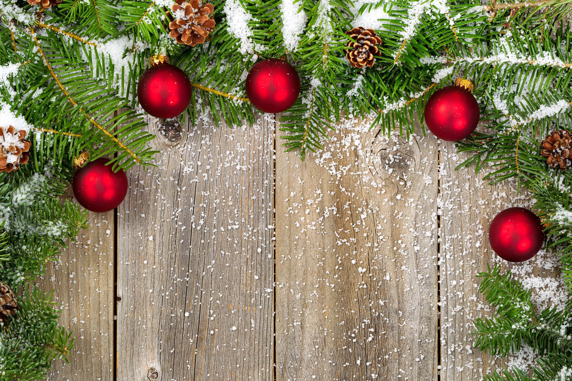 Farmhouse Christmas Garland With Red Baubles Background
