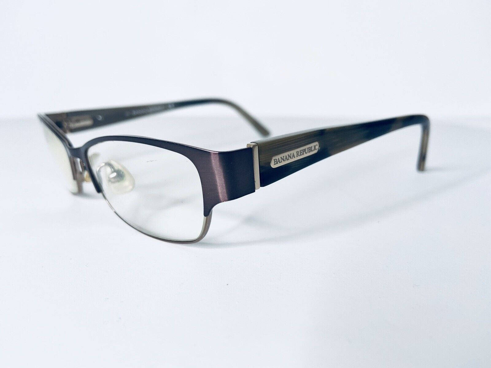 Fashion-forward Banana Republic Jadyn Eyeglasses Frame Background