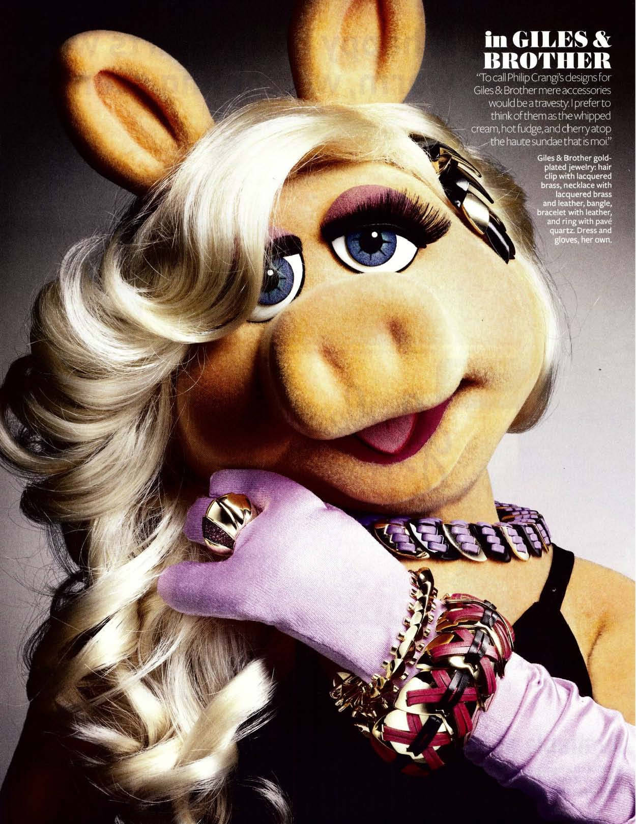 Fashionable Miss Piggy In Purple Background