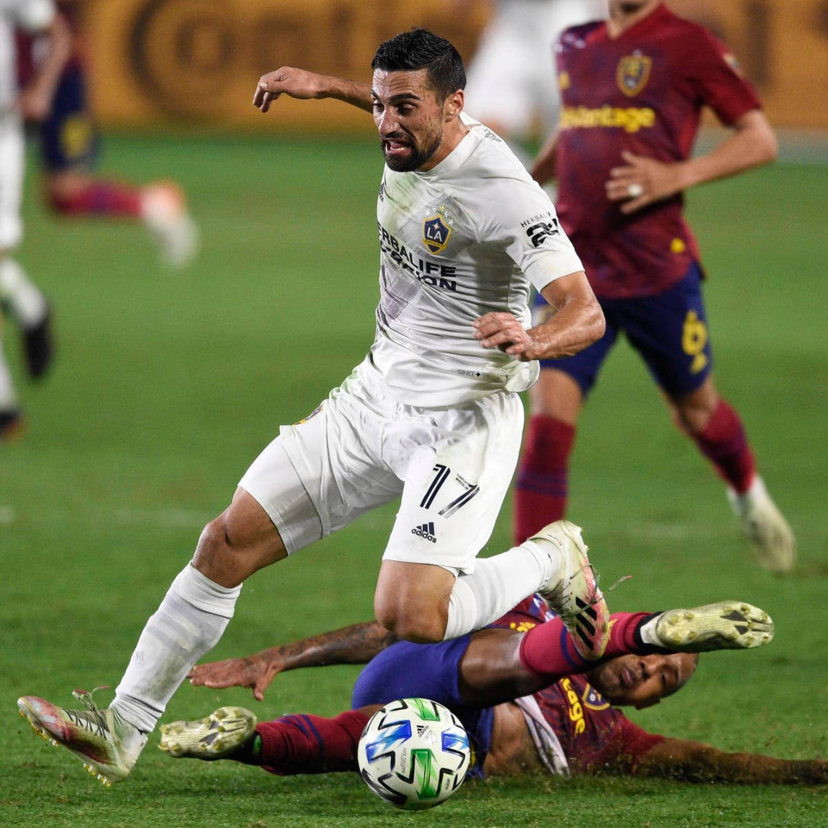 Fc Soccer Player Sebastian Lletget Background