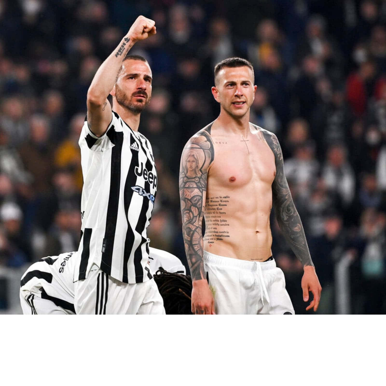 Federico Bernardeschi And Teammate Danilo Background