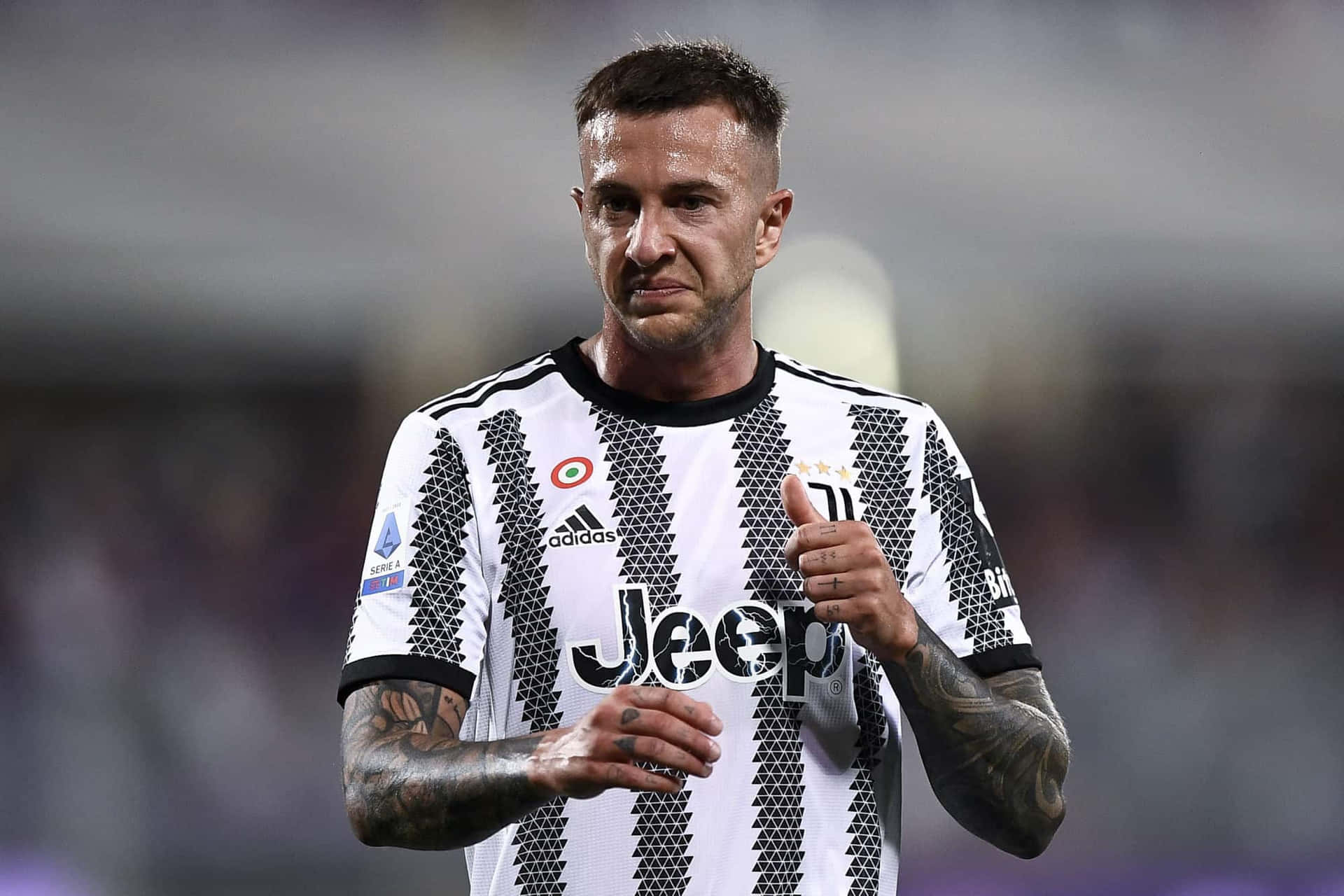 Federico Bernardeschi Juventus Fc Background