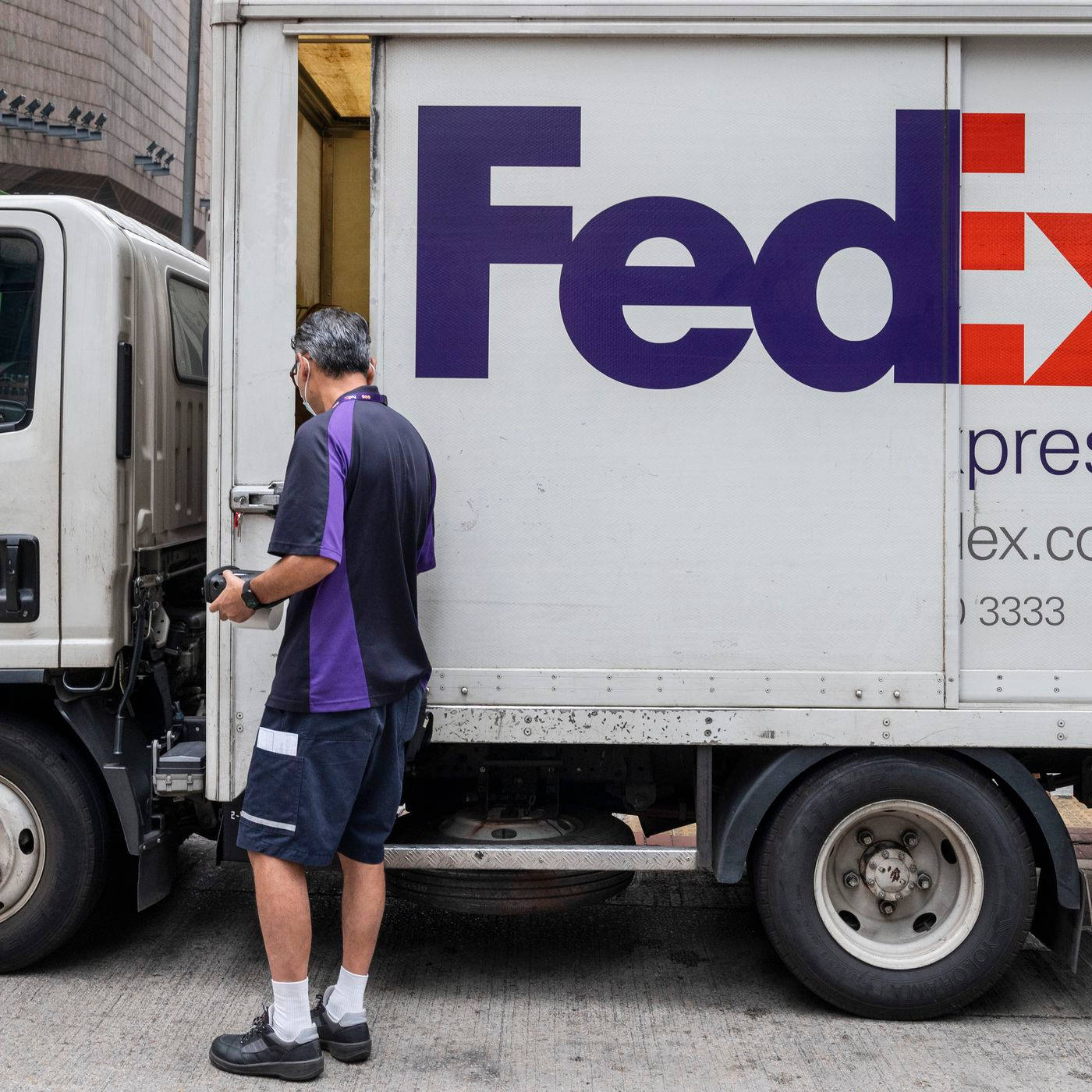 Fedex Tracking Delivery Driver