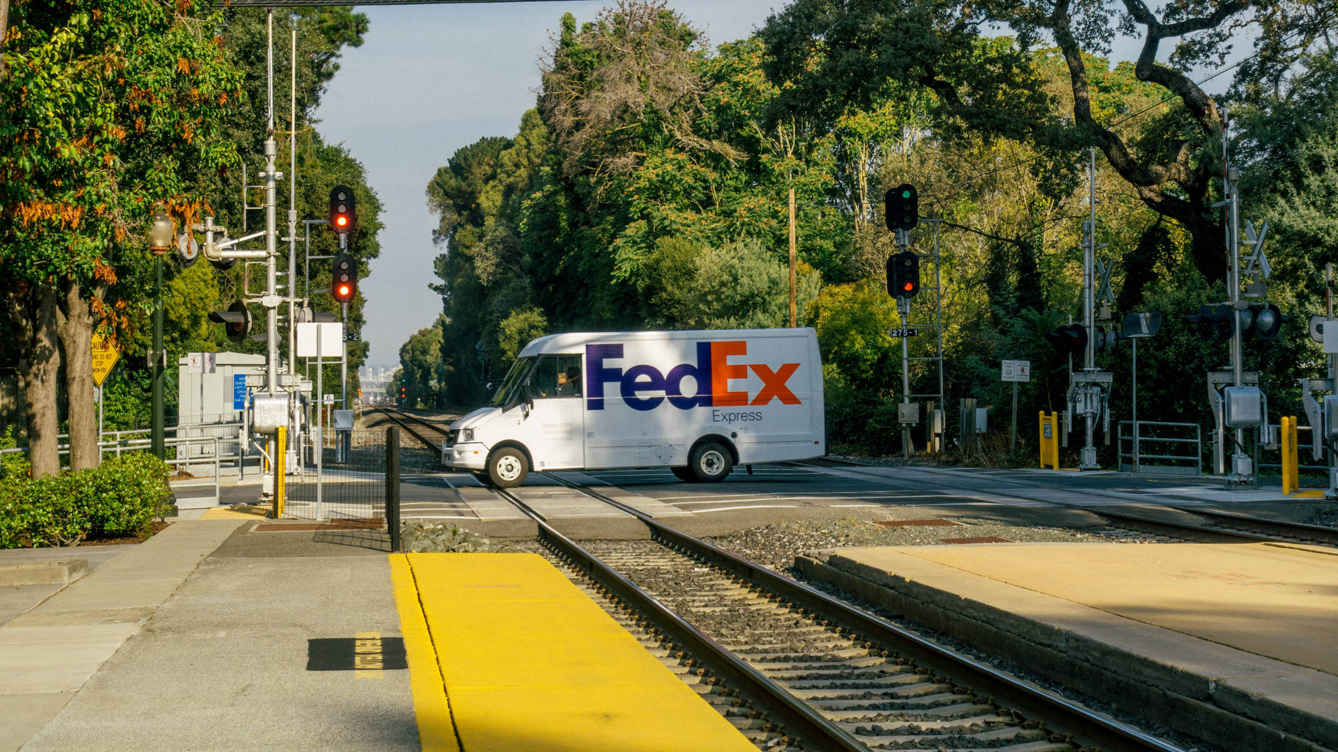 Fedex Tracking Delivery Background