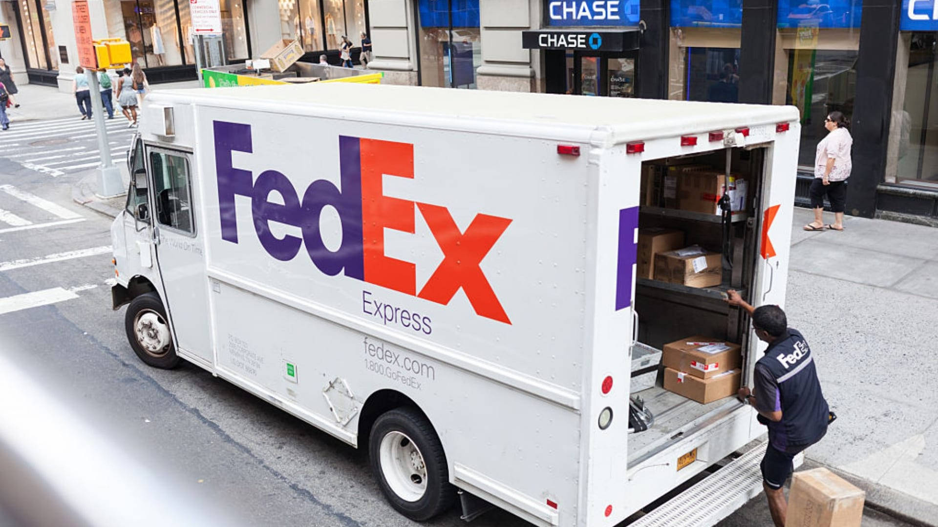 Fedex Tracking Delivery Unloading Background