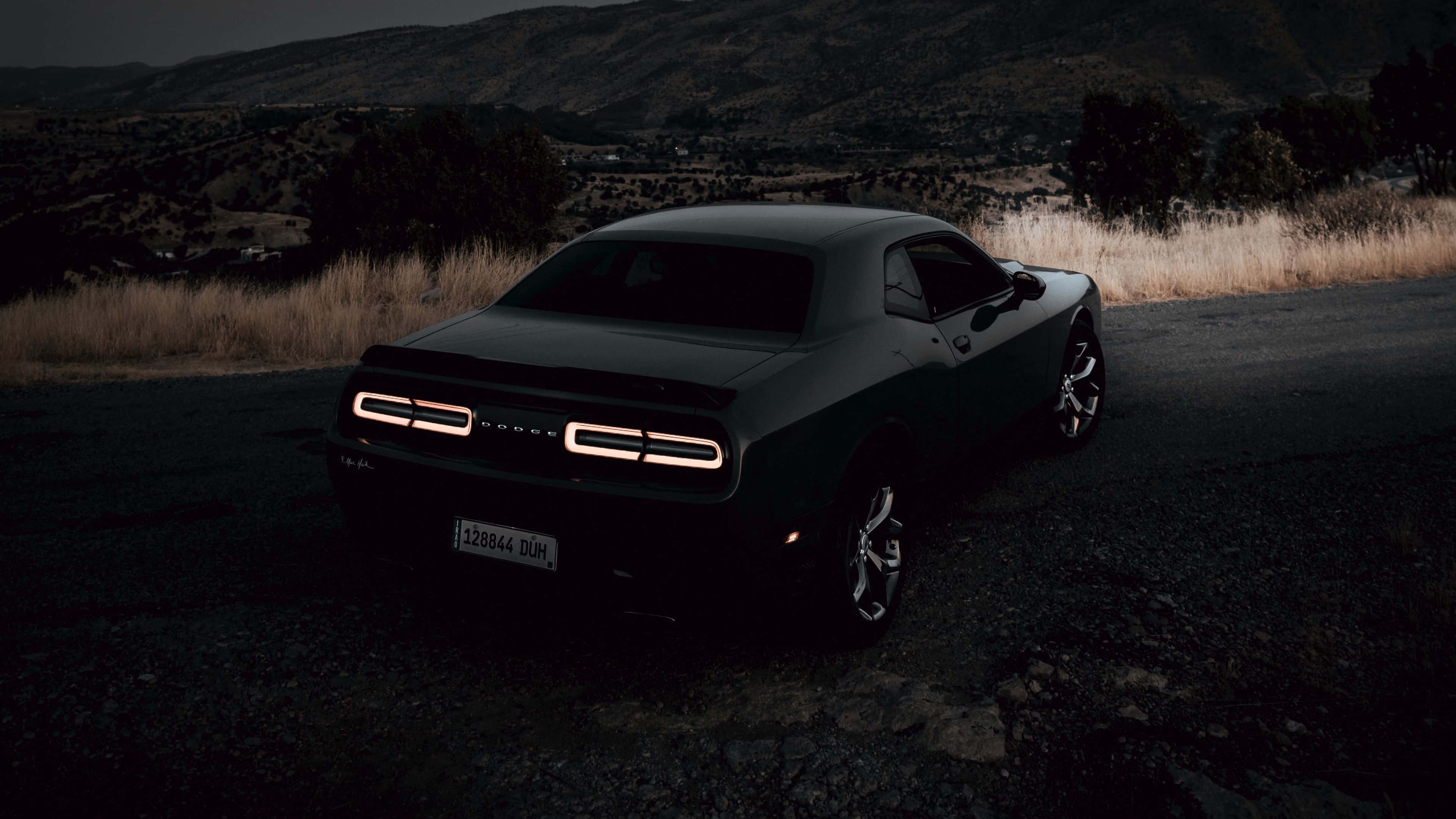 Feel The Power Of The Dodge Challenger 4k Background