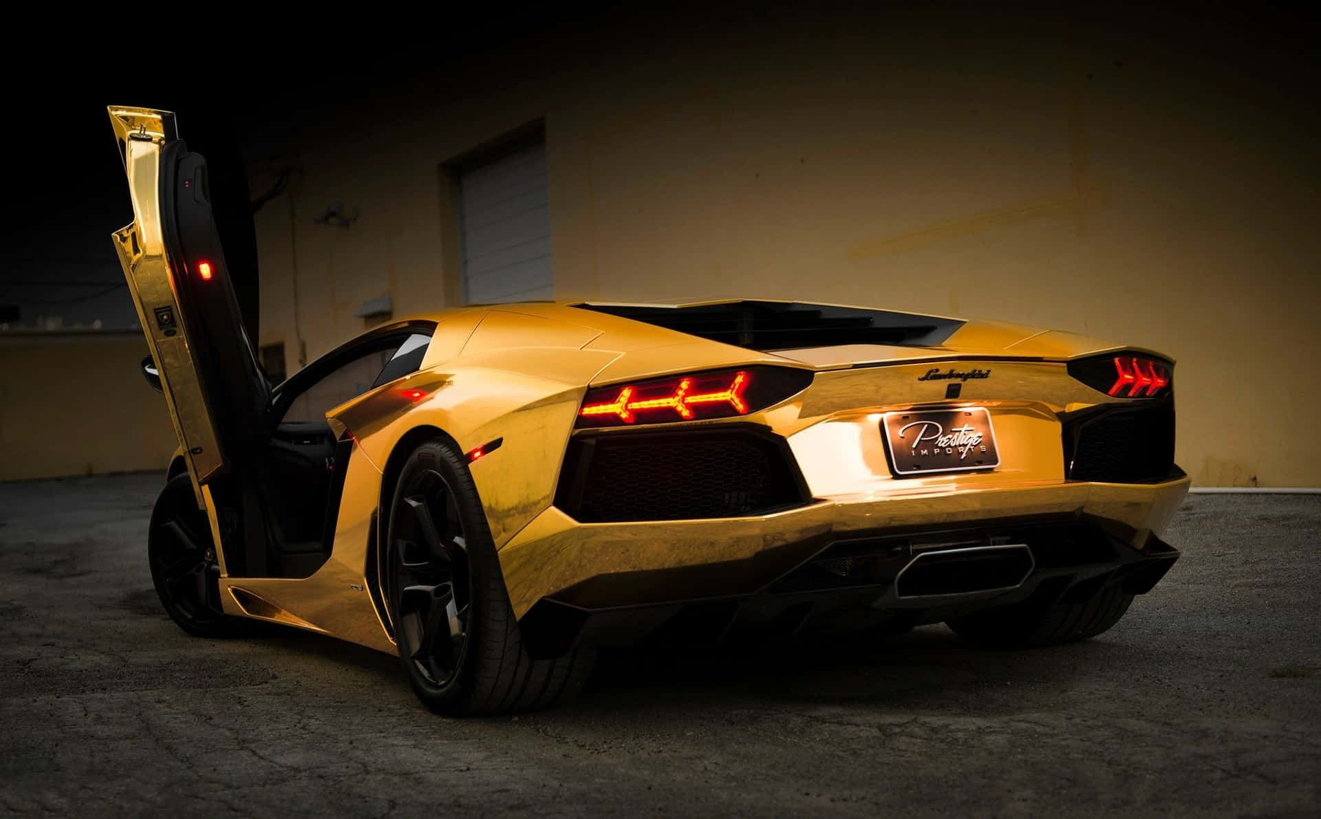 Feel The Wind While Driving In A Cool Lamborghini Background
