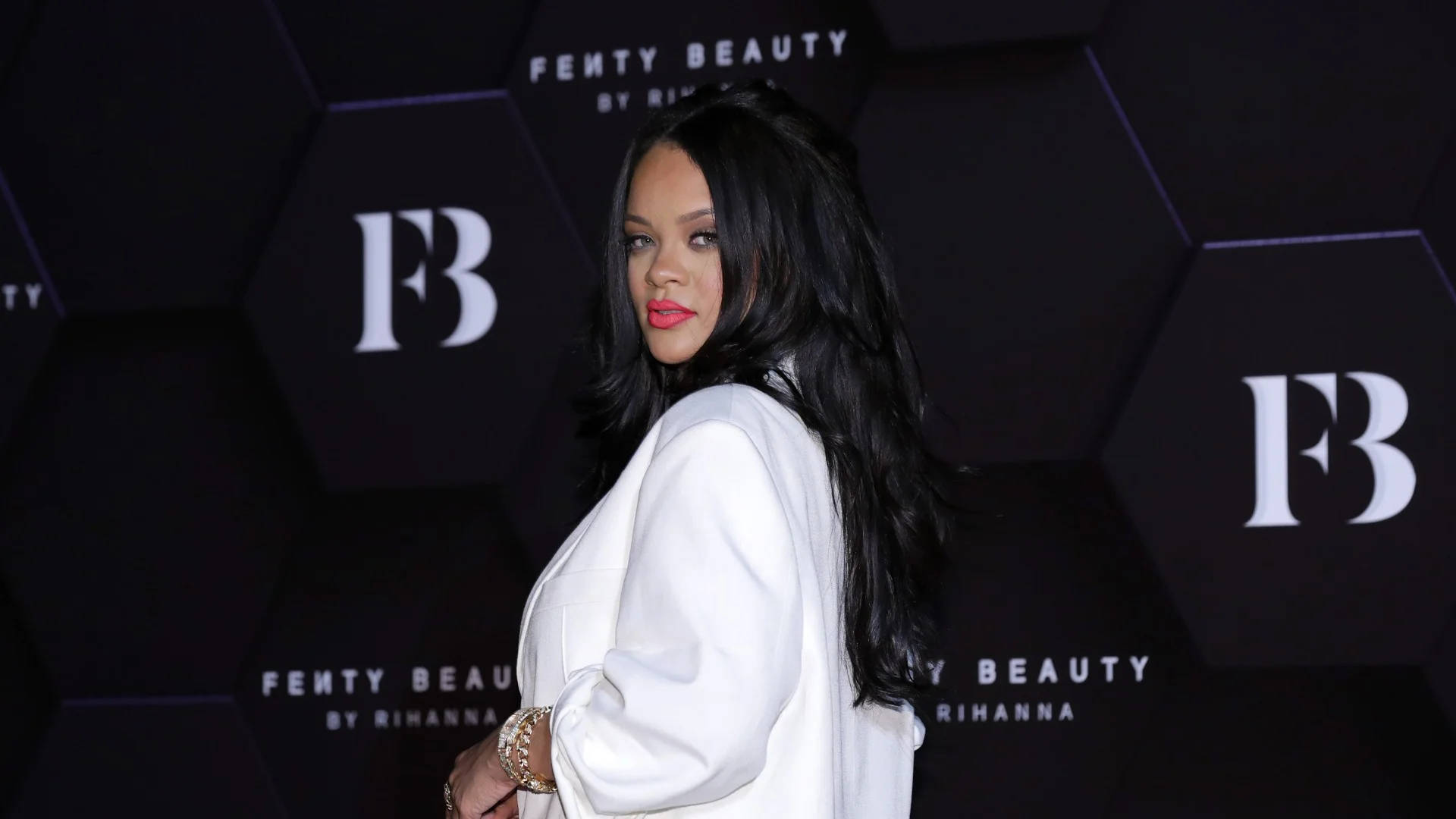 Fenty Rihanna White Blazer Background