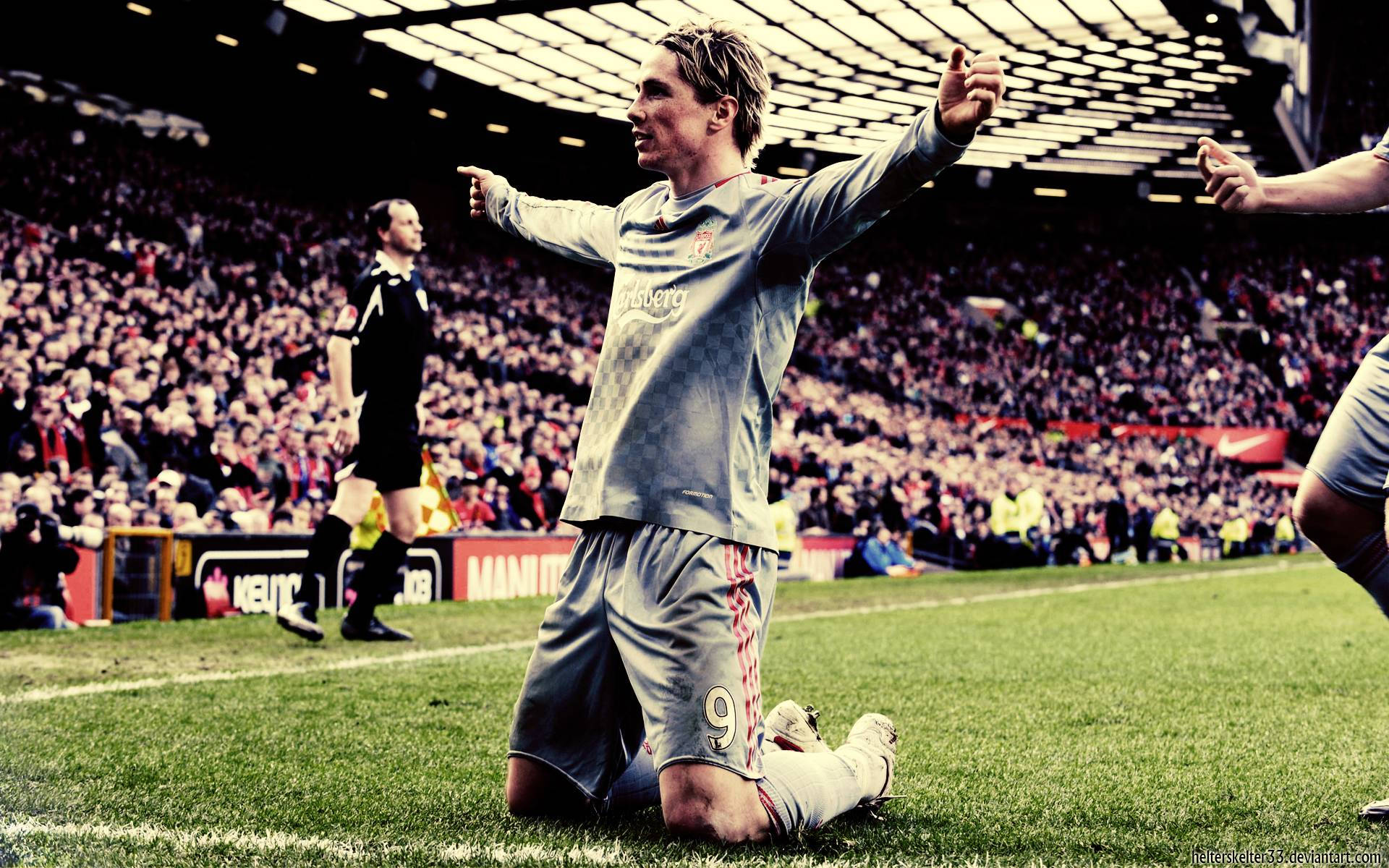 Fernando Torres Kneeling On The Field Background