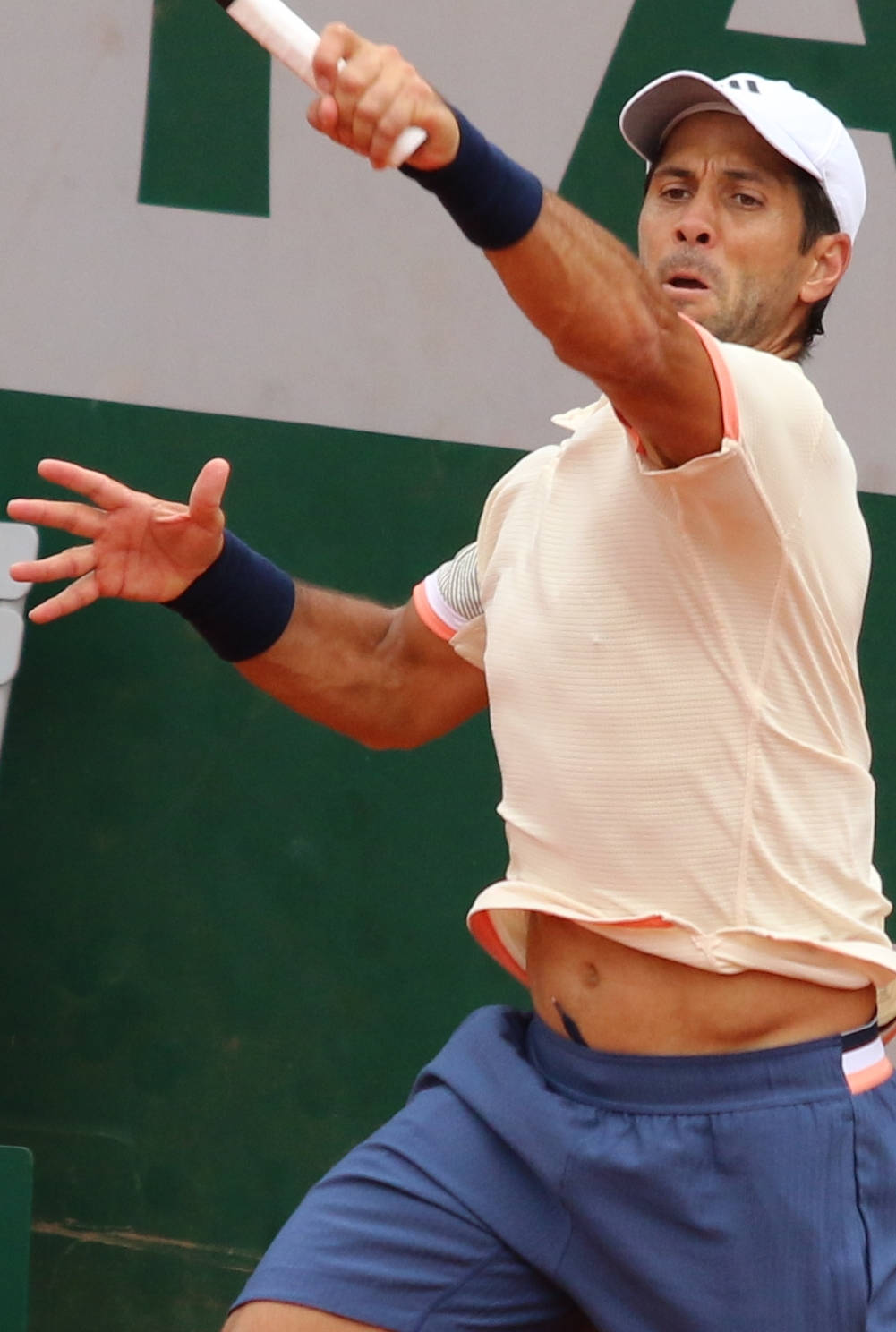 Fernando Verdasco Fluttering Shirt Background