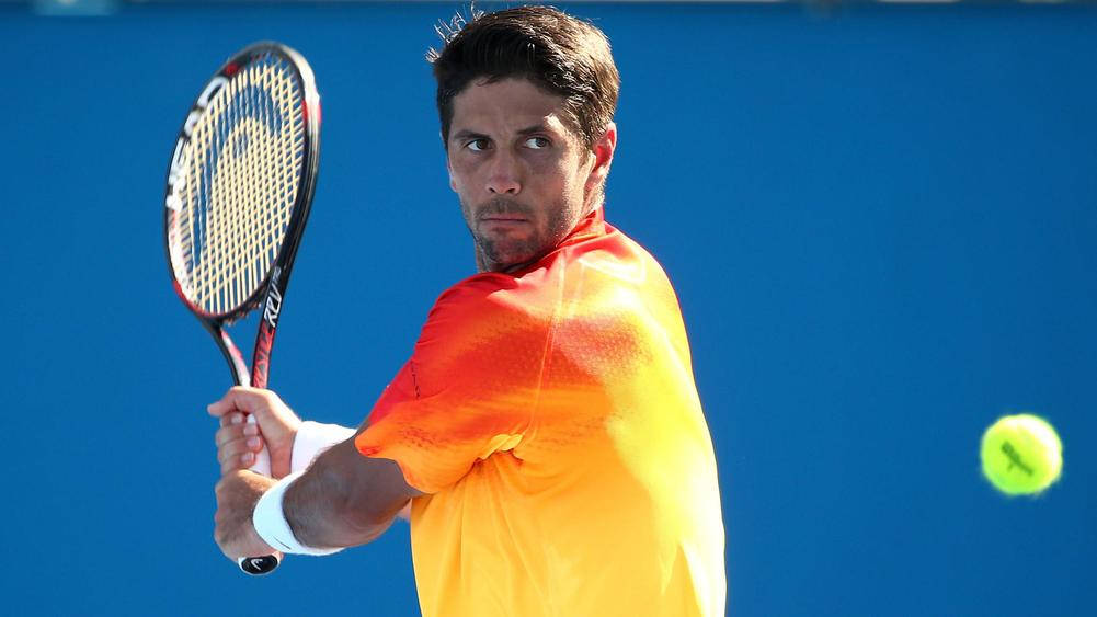 Fernando Verdasco Returning The Ball Background