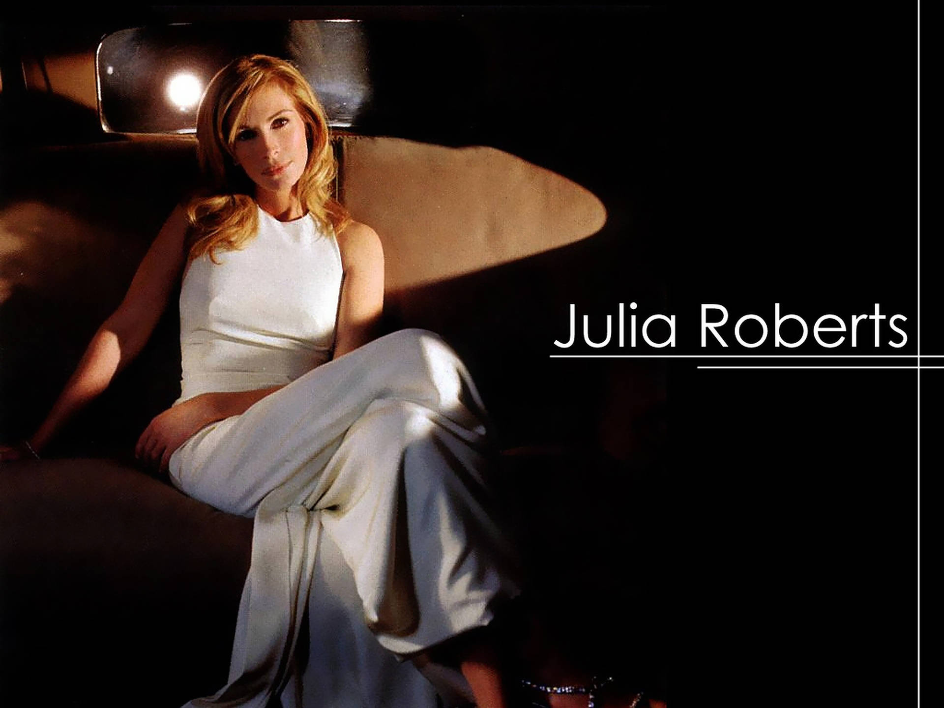 Fierce Julia Roberts Background