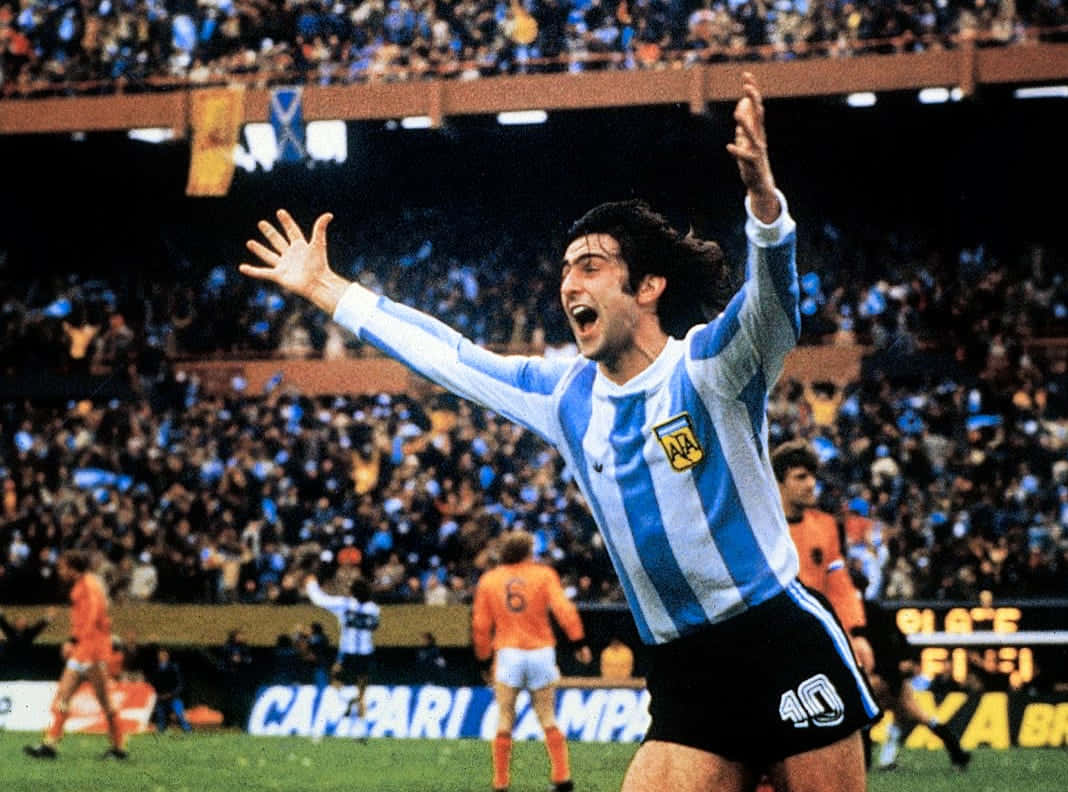 Fifa World Cup Star Mario Kempes Background