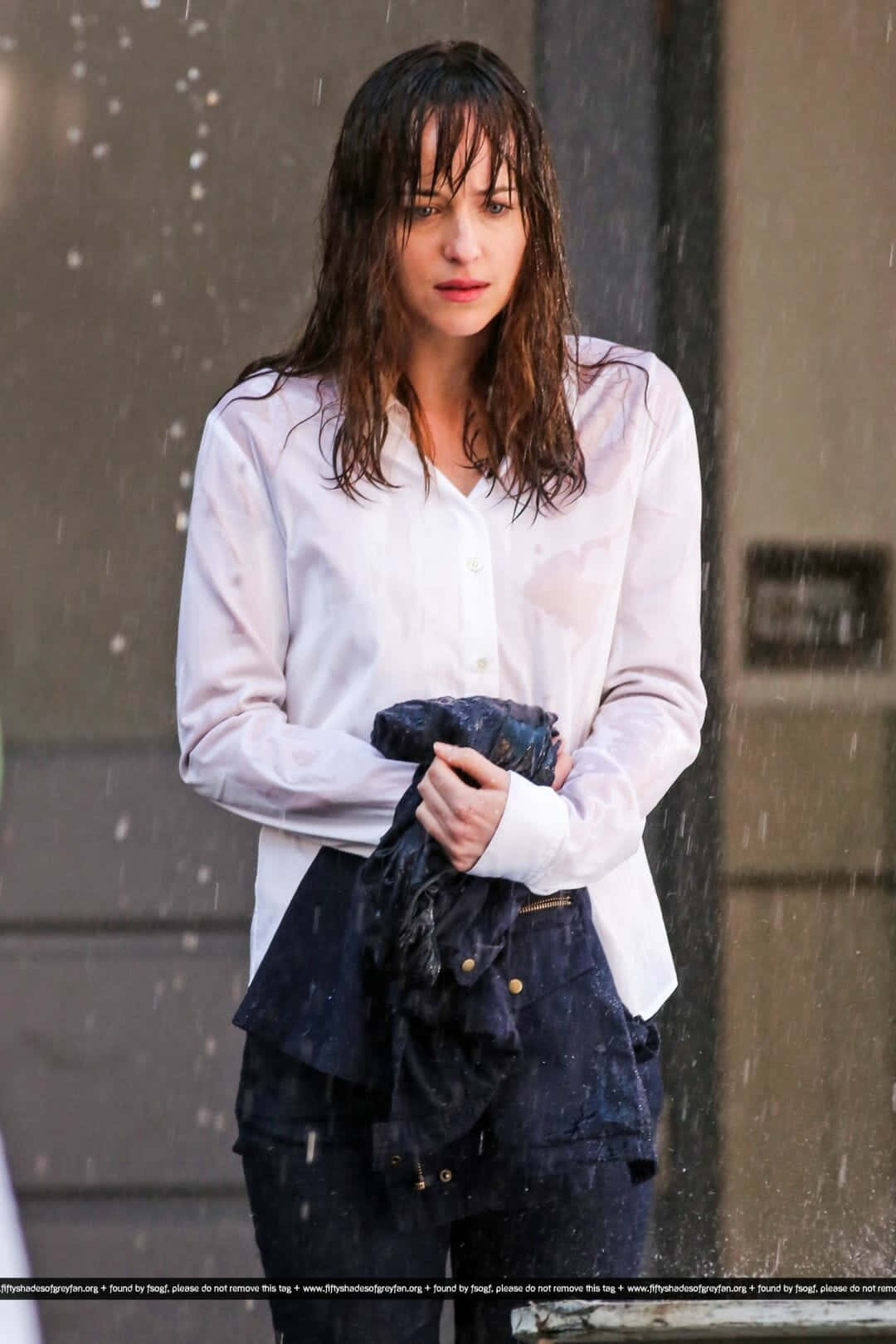 Fifty Shades Of Grey Anastasia In The Rain Background