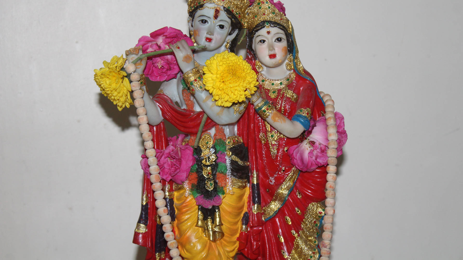 Figurines Of Radha And Krishna 4k