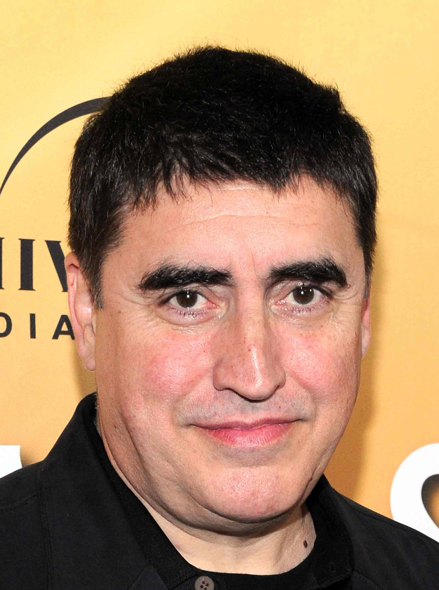 Film Actor Alfred Molina Background