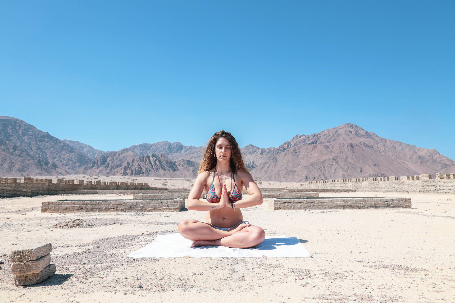 Finding Inner Peace Through Meditation Background