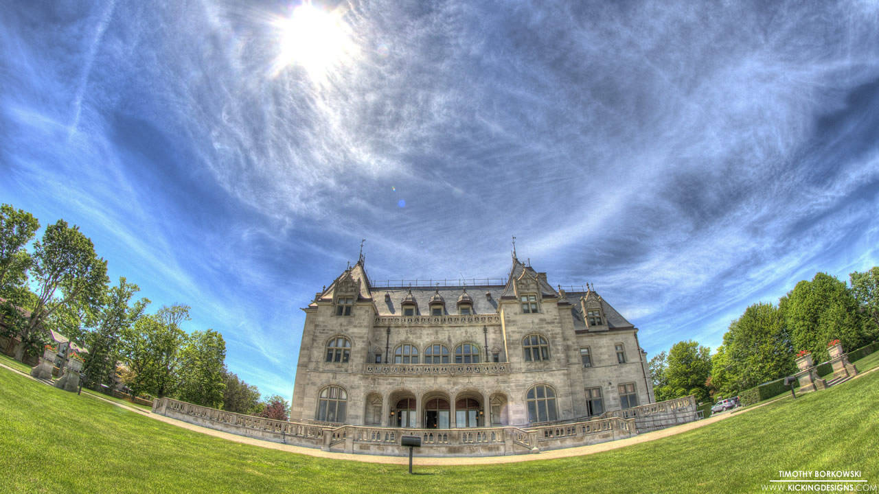 Fisheye Angle Of Rhode Island's Mansion Background