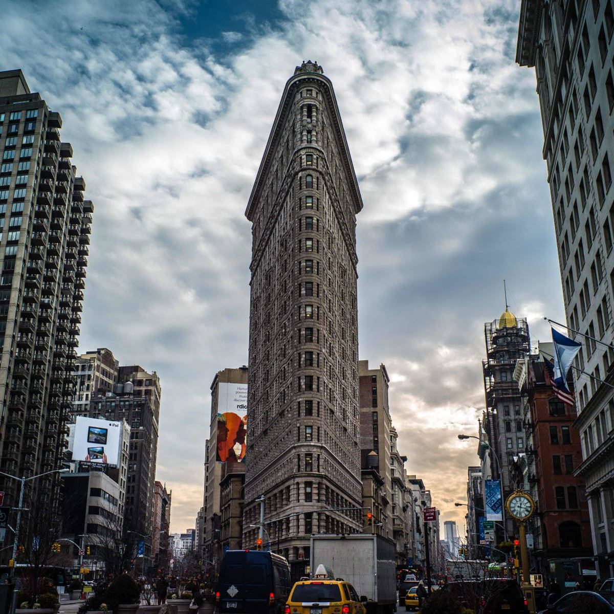 Flatiron Building Sunset Traffic Background