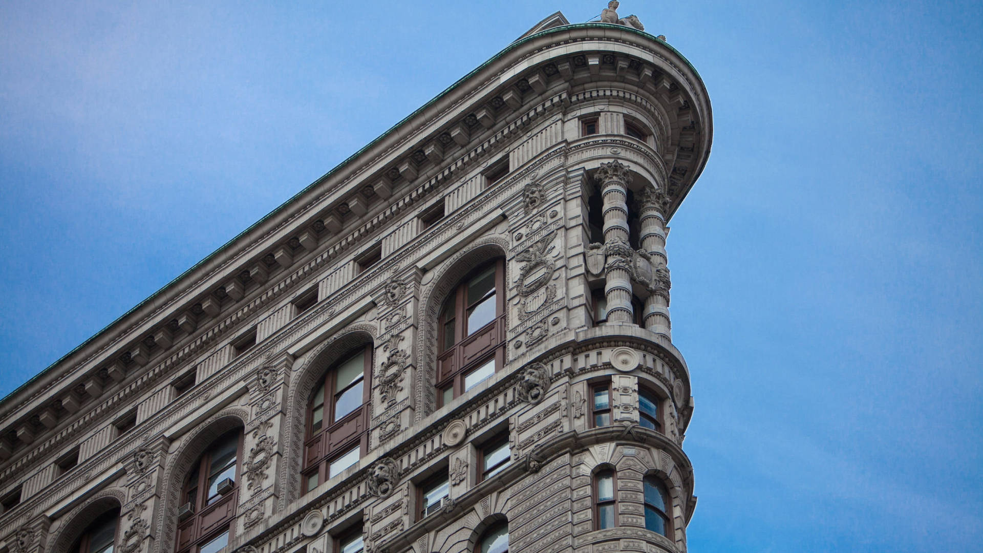 Flatiron Building Top Part Blue Sky Background