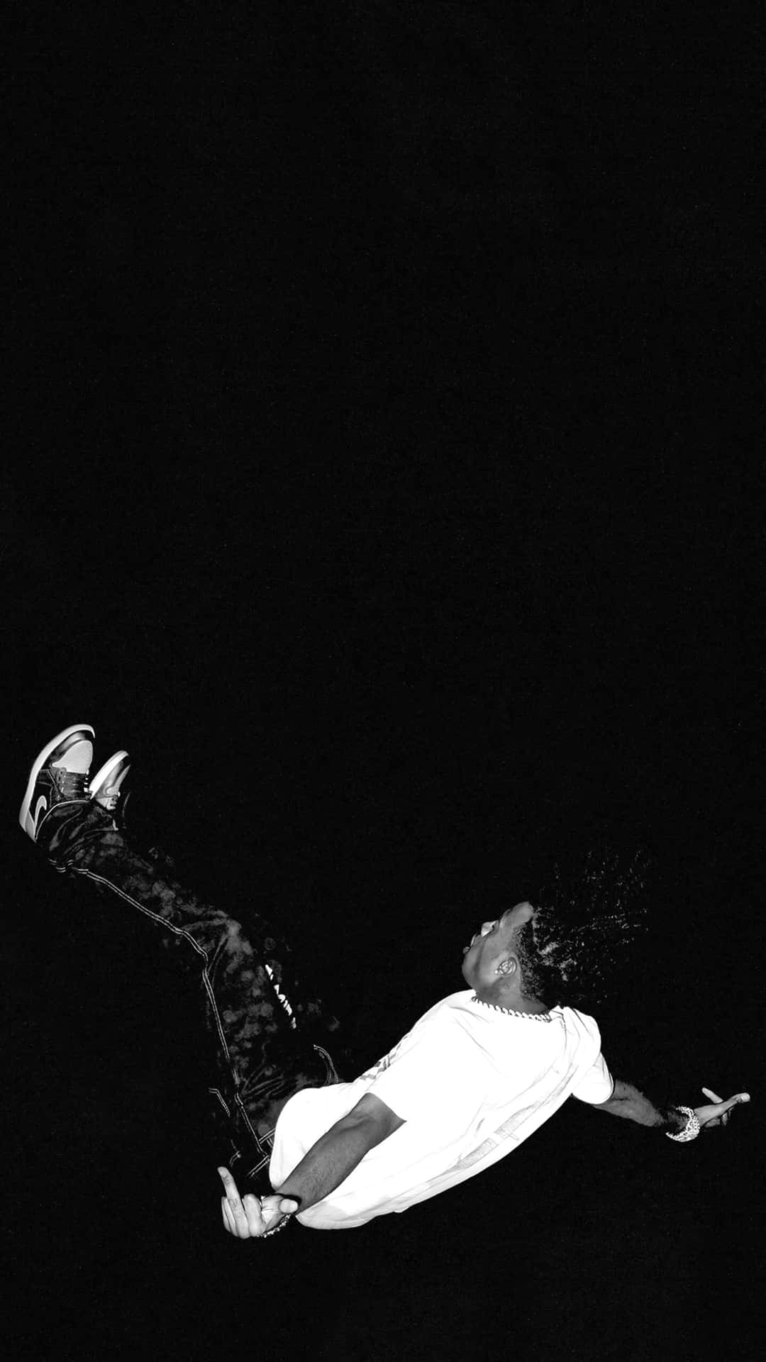 Floating Monochrome Carti Pfp Background