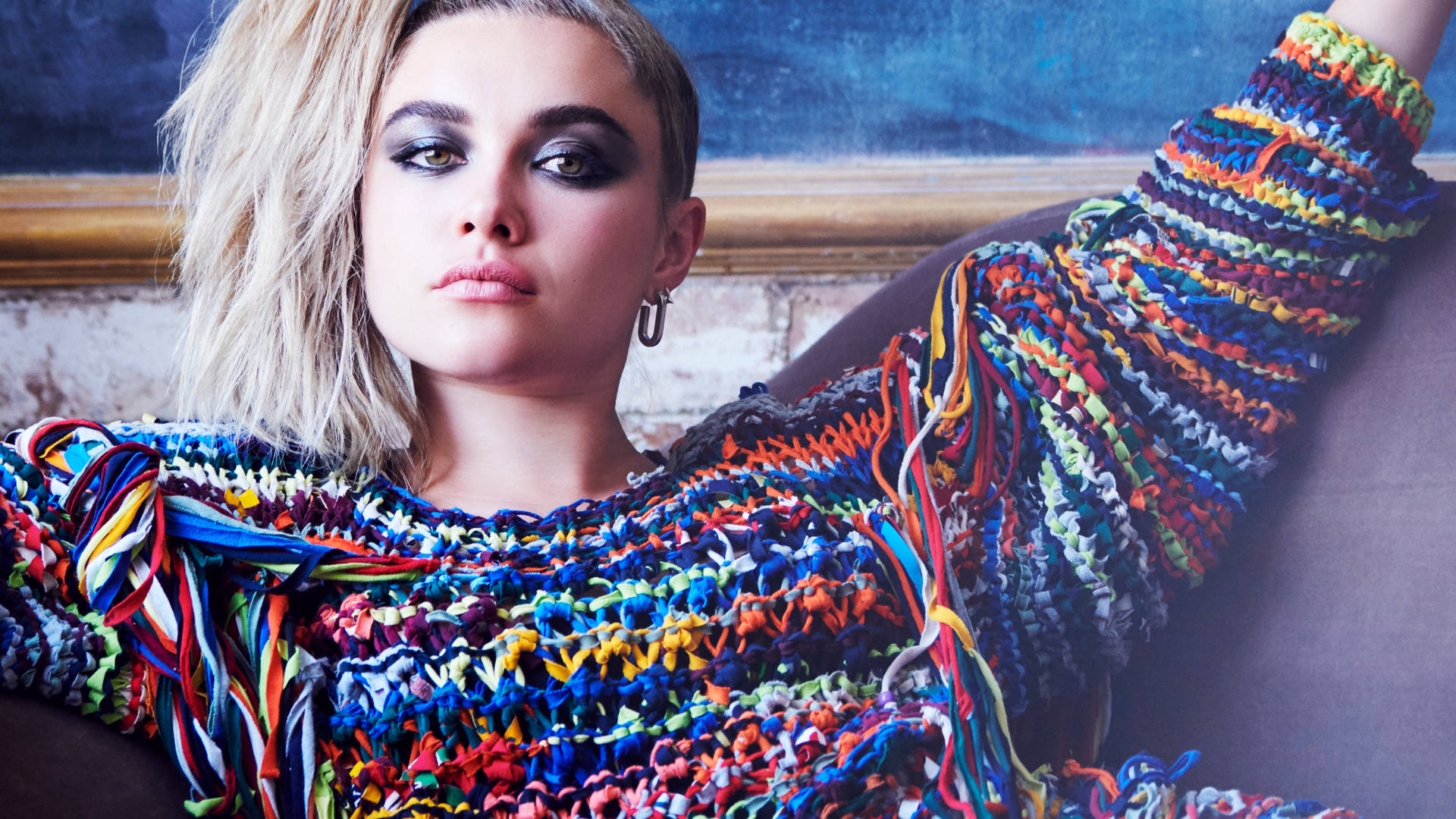 Florence Pugh In Crocheted Sweater Background