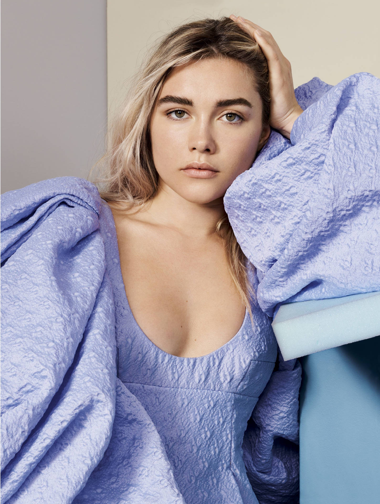 Florence Pugh In Periwinkle Background