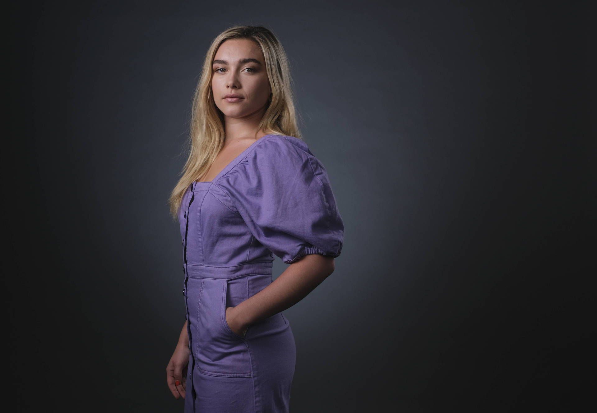 Florence Pugh In Purple Outfit Background