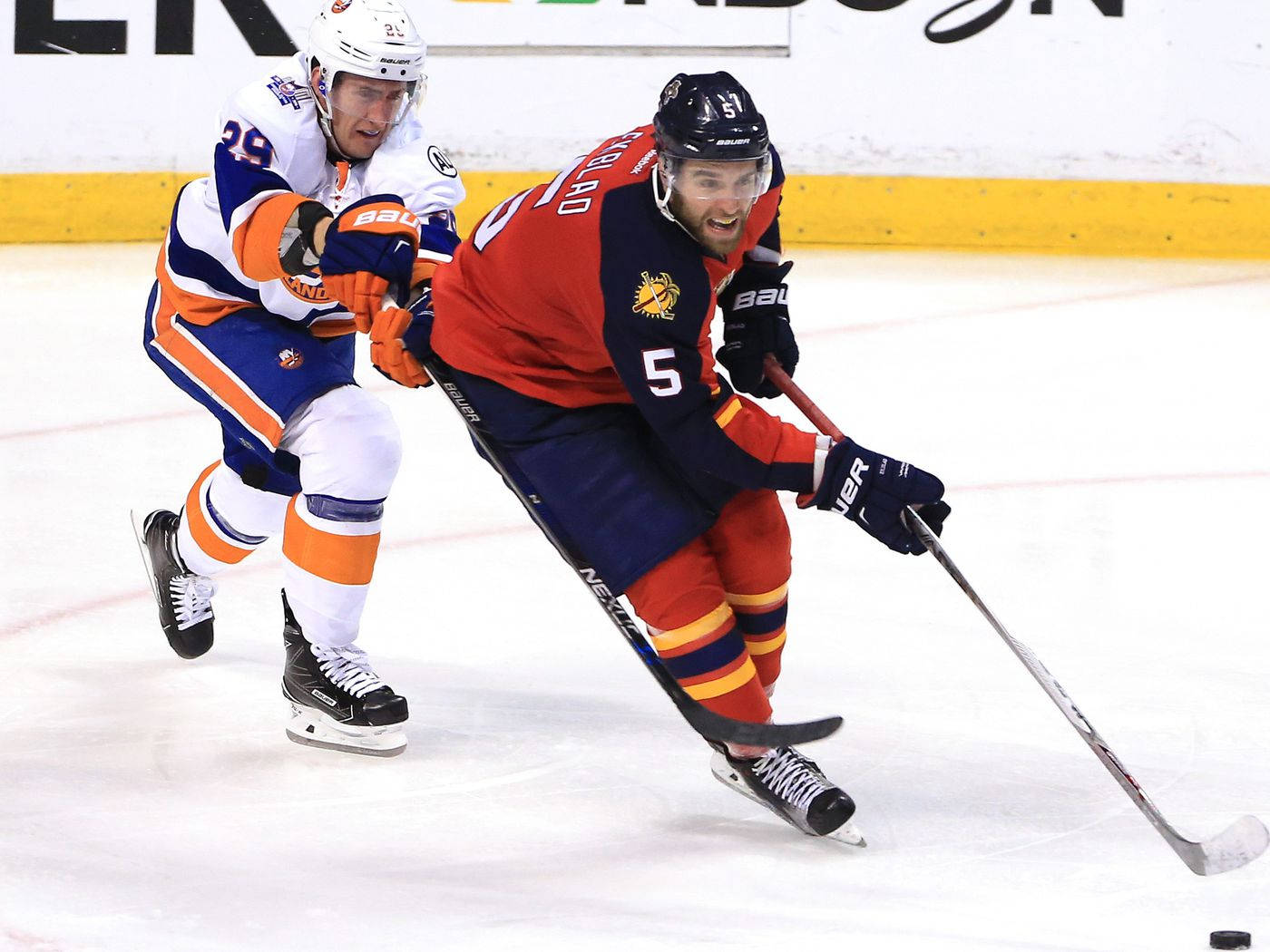 Florida Panthers Aaron Ekblad With New York Islanders Player Background