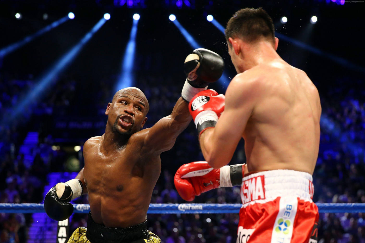 Floyd Mayweather Reaching Out To Jab Background