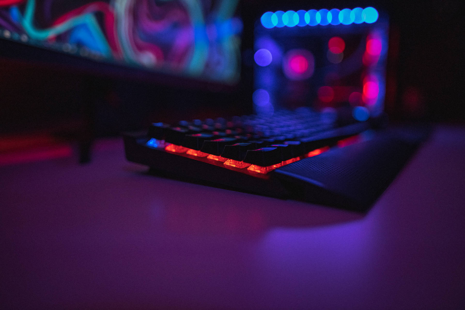 Focused Keyboard For Gamer
