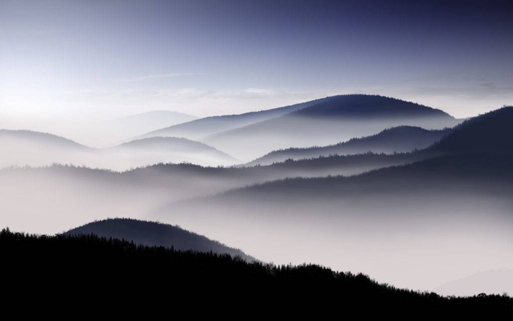 Fog Covered Hd Mountain Range