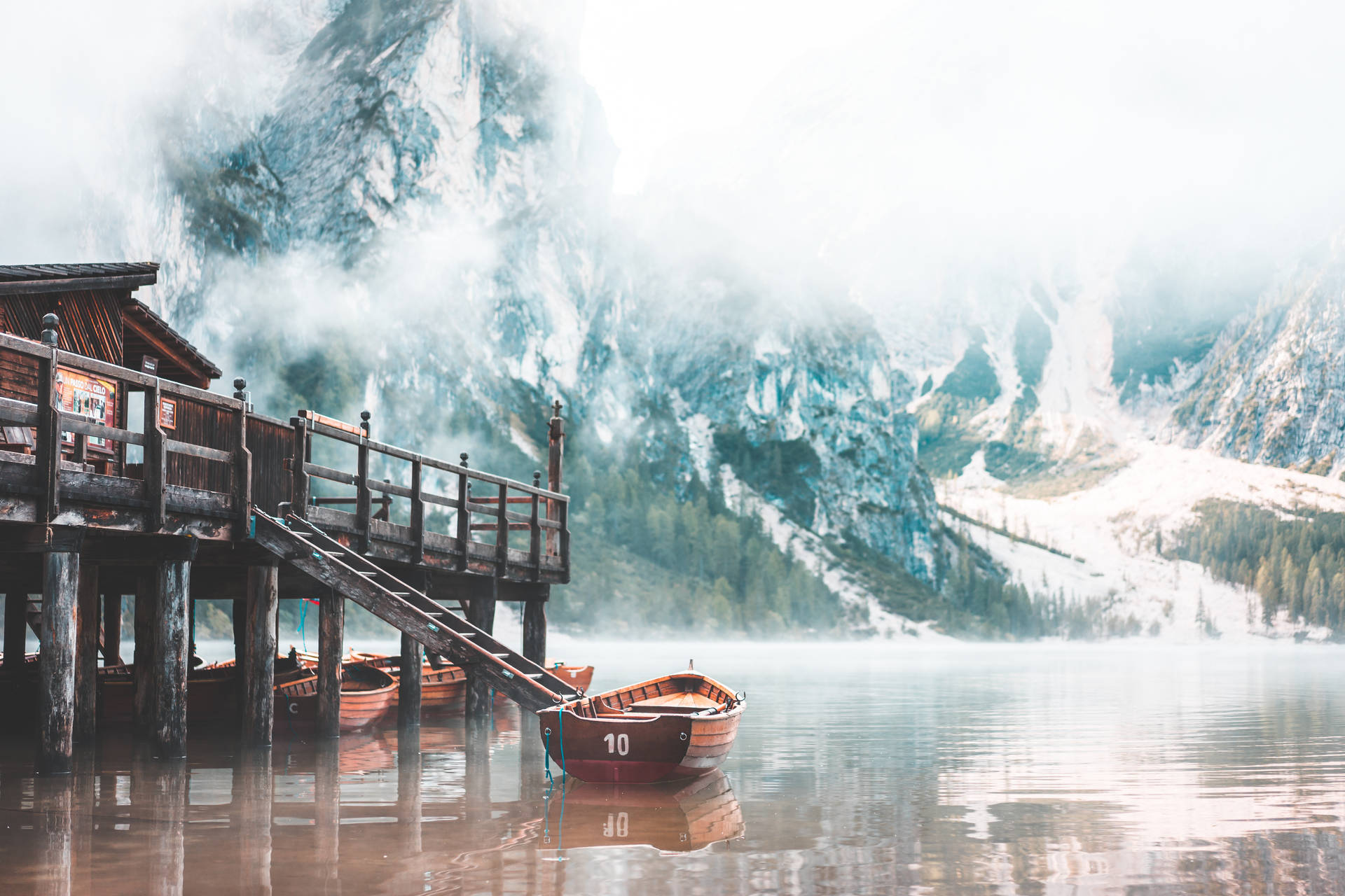 Foggy Lake Landscape Hd Scenery Background