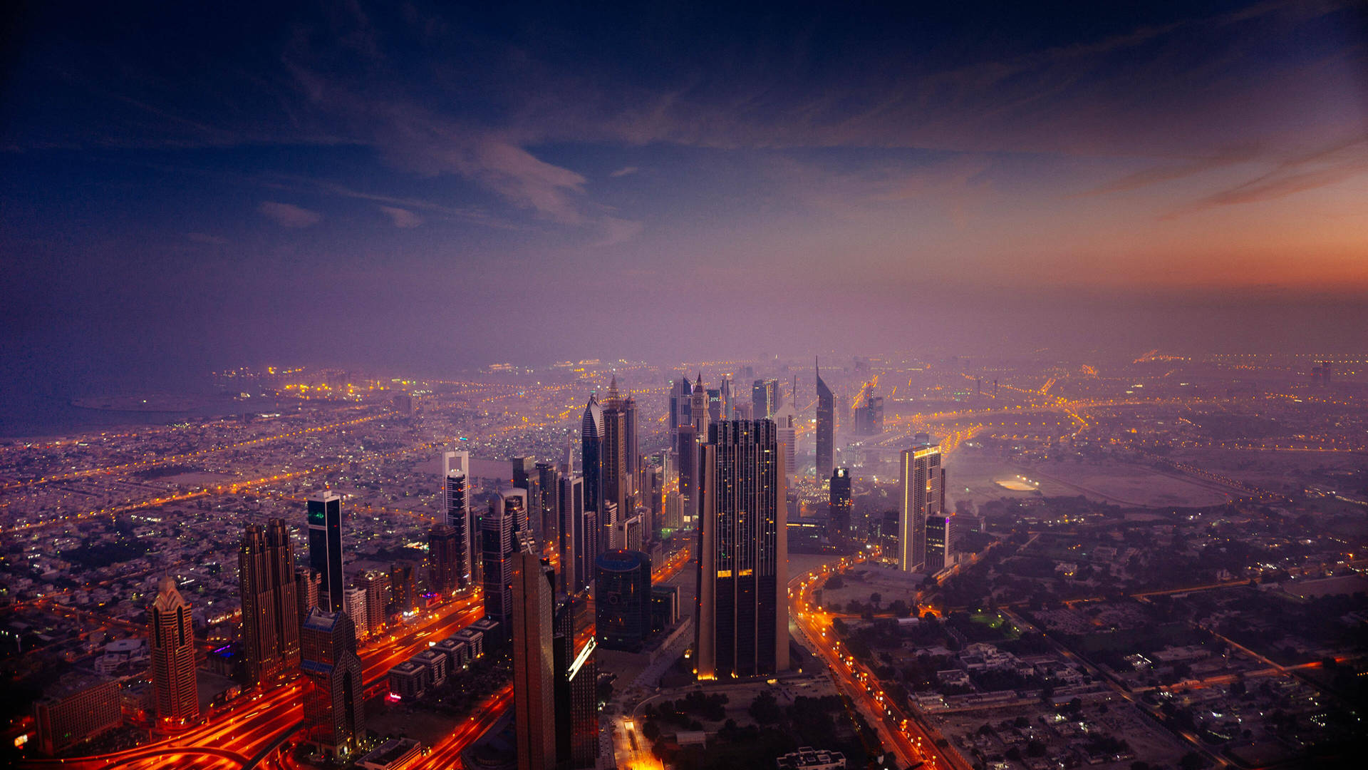 Foggy Morning In Dubai 4k