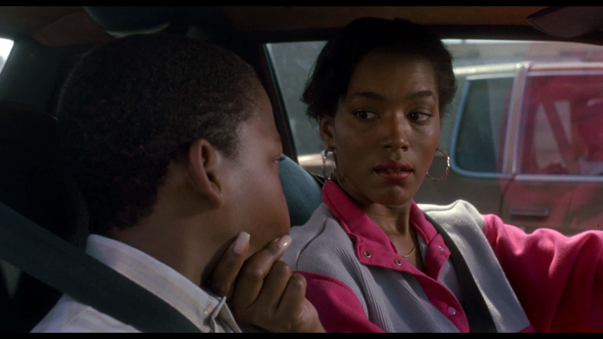 Follow The Streets Of Los Angeles With The Young Men Of Boyz N The Hood. Background