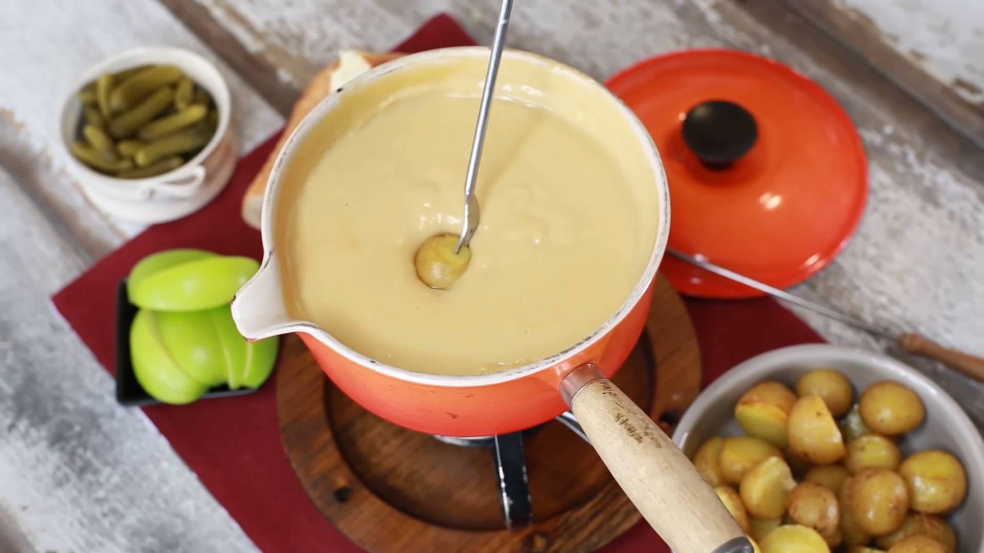 Fondue With Potatoes And Pickles