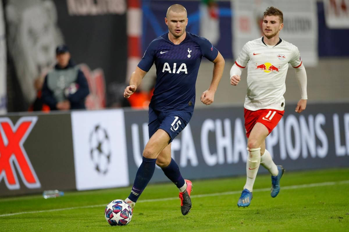 Football Player Eric Dier Running