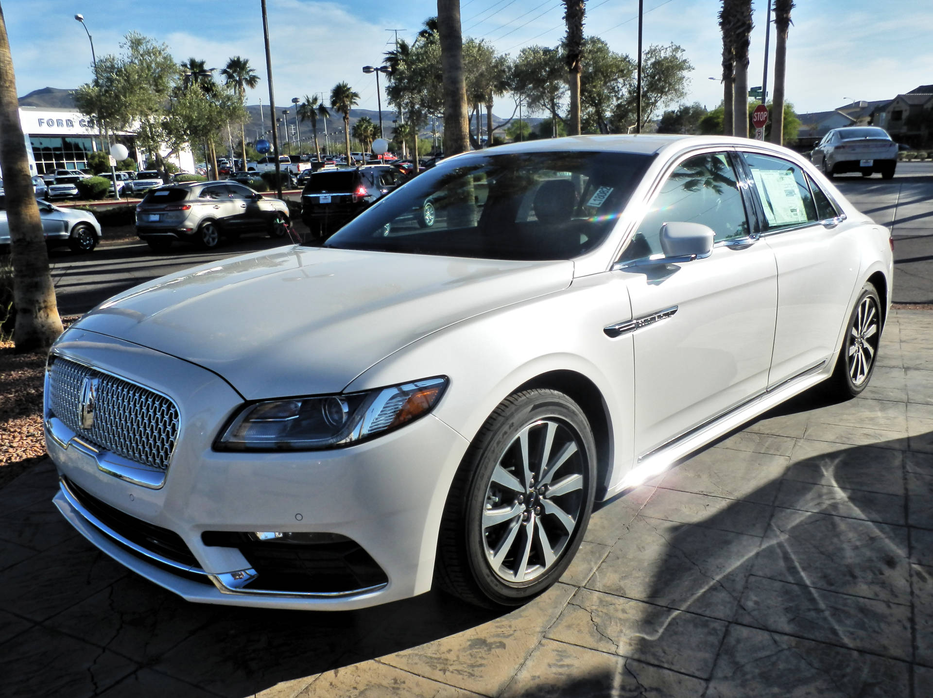 Ford Lincoln Car White Continental Background