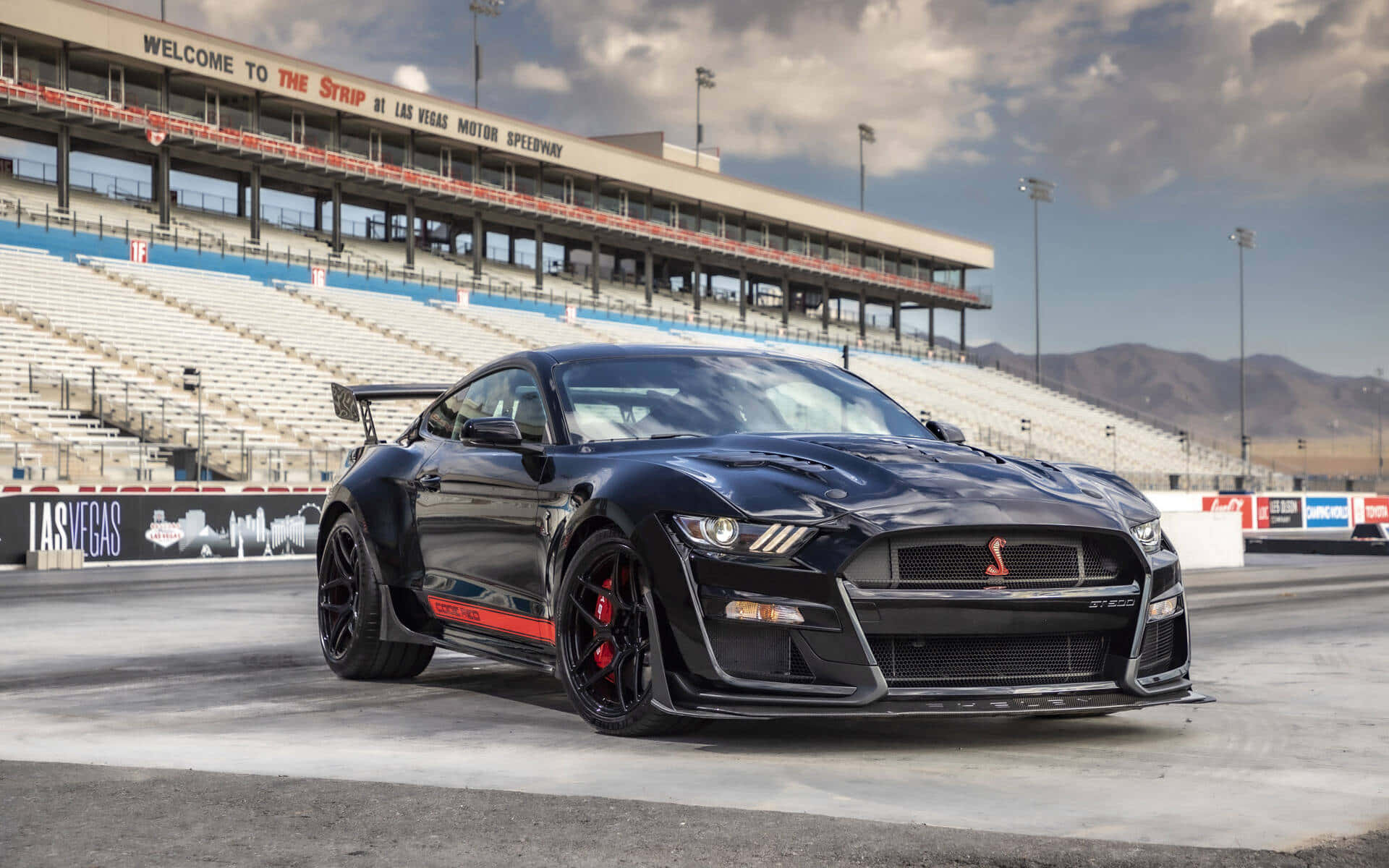Ford Mustang Shelby G T500at Las Vegas Speedway Background