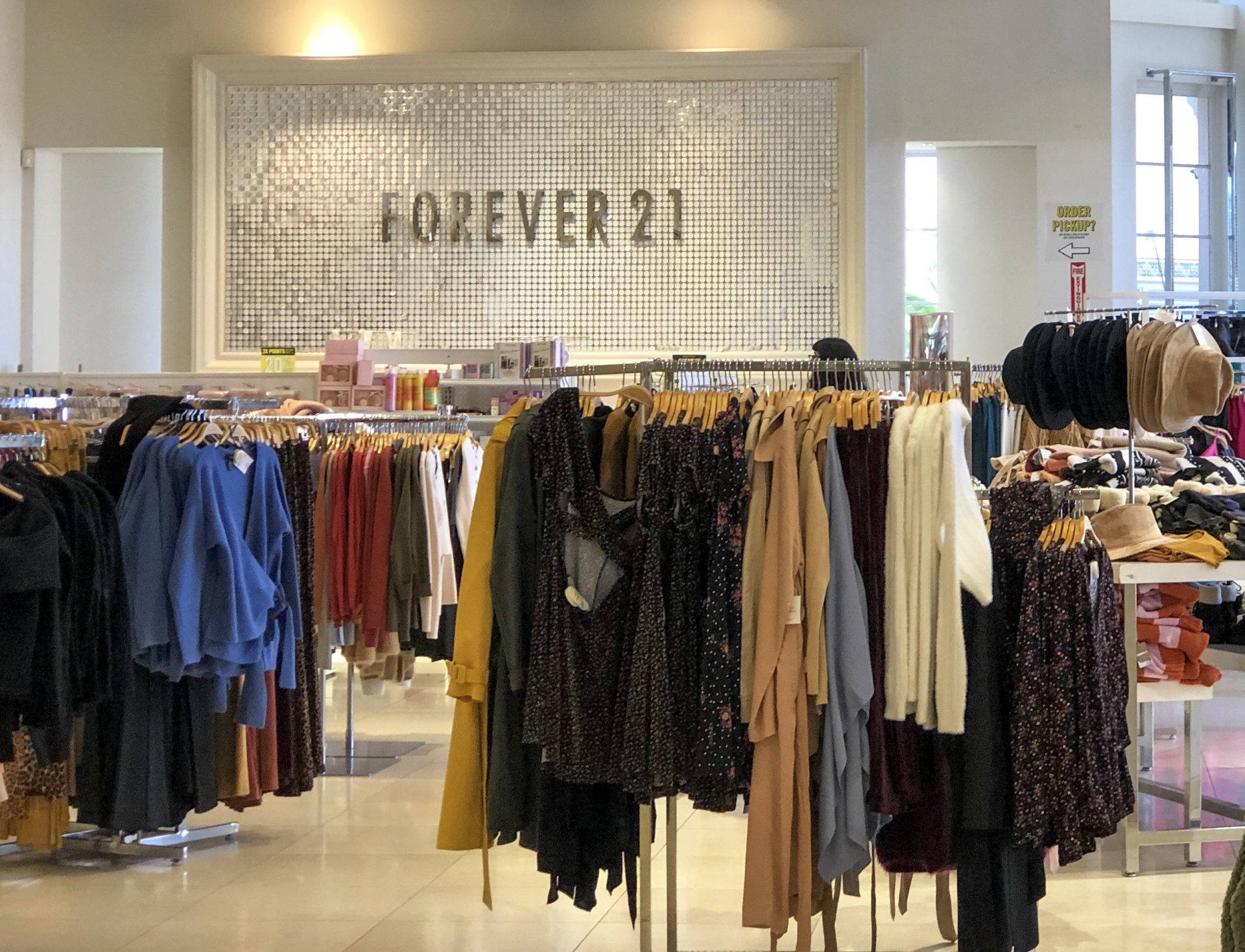 Forever 21 Fashion Store Background